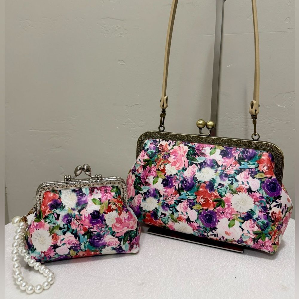 Vintage Style Genuine Leather Hand sewn Kisslock Clutch Bag with Small Wallet